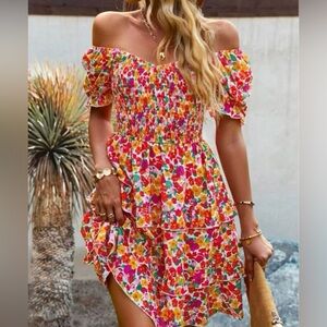 MOMENT IN DAISY SMOCKED MINI DRESS - RED